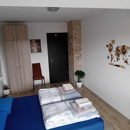 Park View Apartment Plovdiv With Parking Exterior foto
